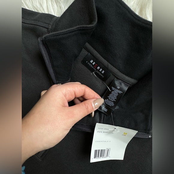 Soft half-zip pullover - Picture 4 of 4